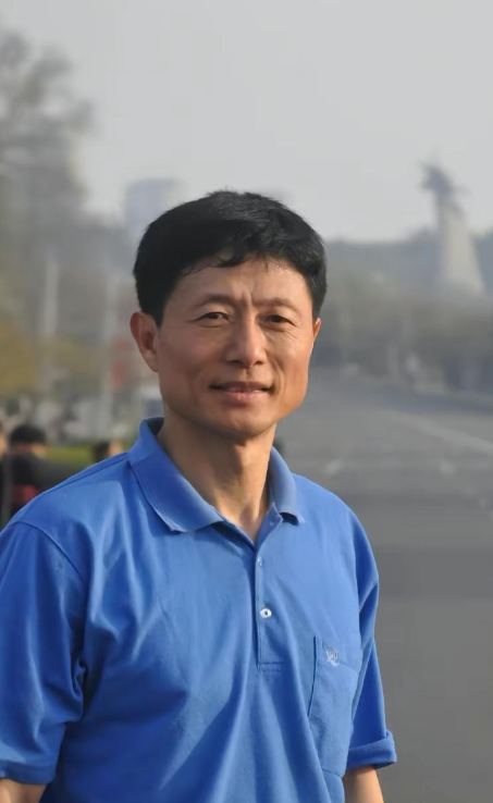 “别怀念我，学习我，成为我，超越我！”               
     