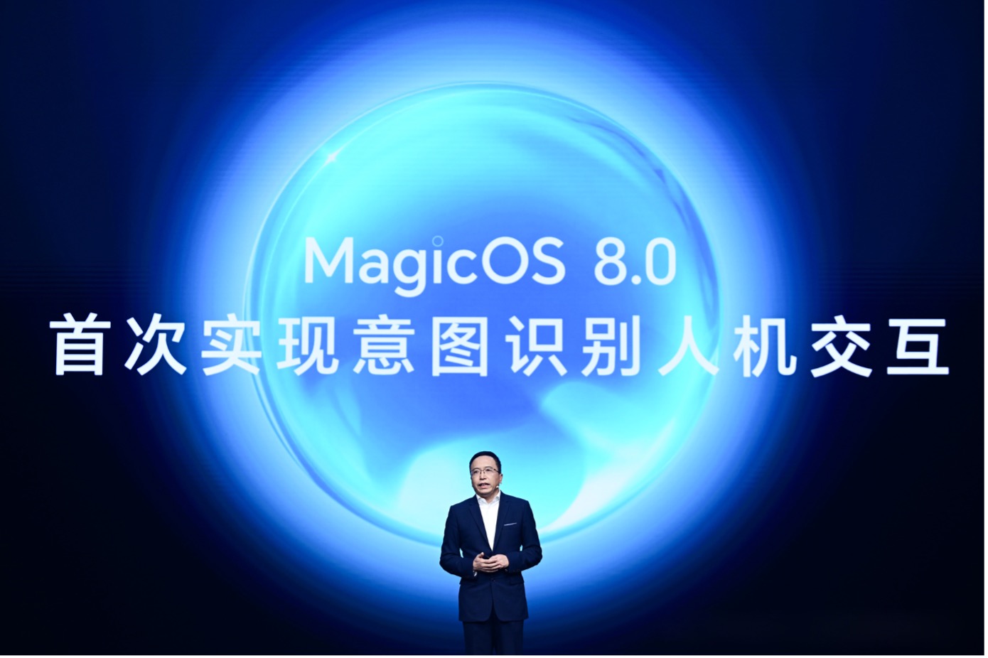 1月10日，荣耀正式发布自研操作系统MagicOS 8.0，行业首发新一代人机交