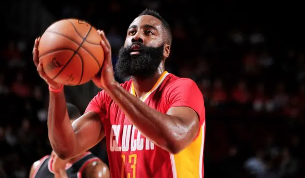 太阳不敌开拓者，从球员表现来看，输在哪里？
杜兰特，38分钟，40+4+5，16