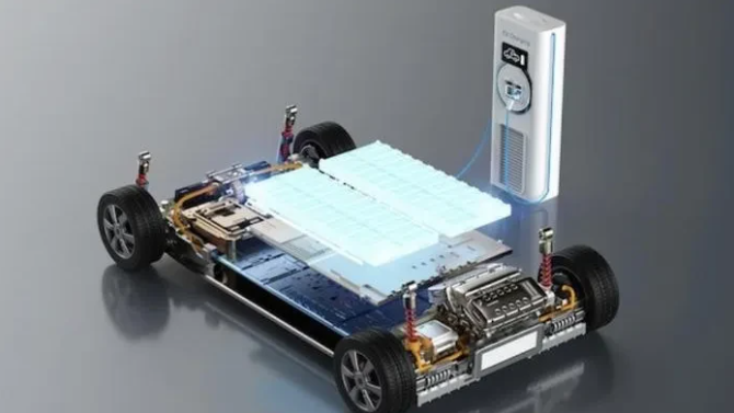 买新能源的别着急，100度电池4万，10万元续航 800公里，真的不远了！
宁德