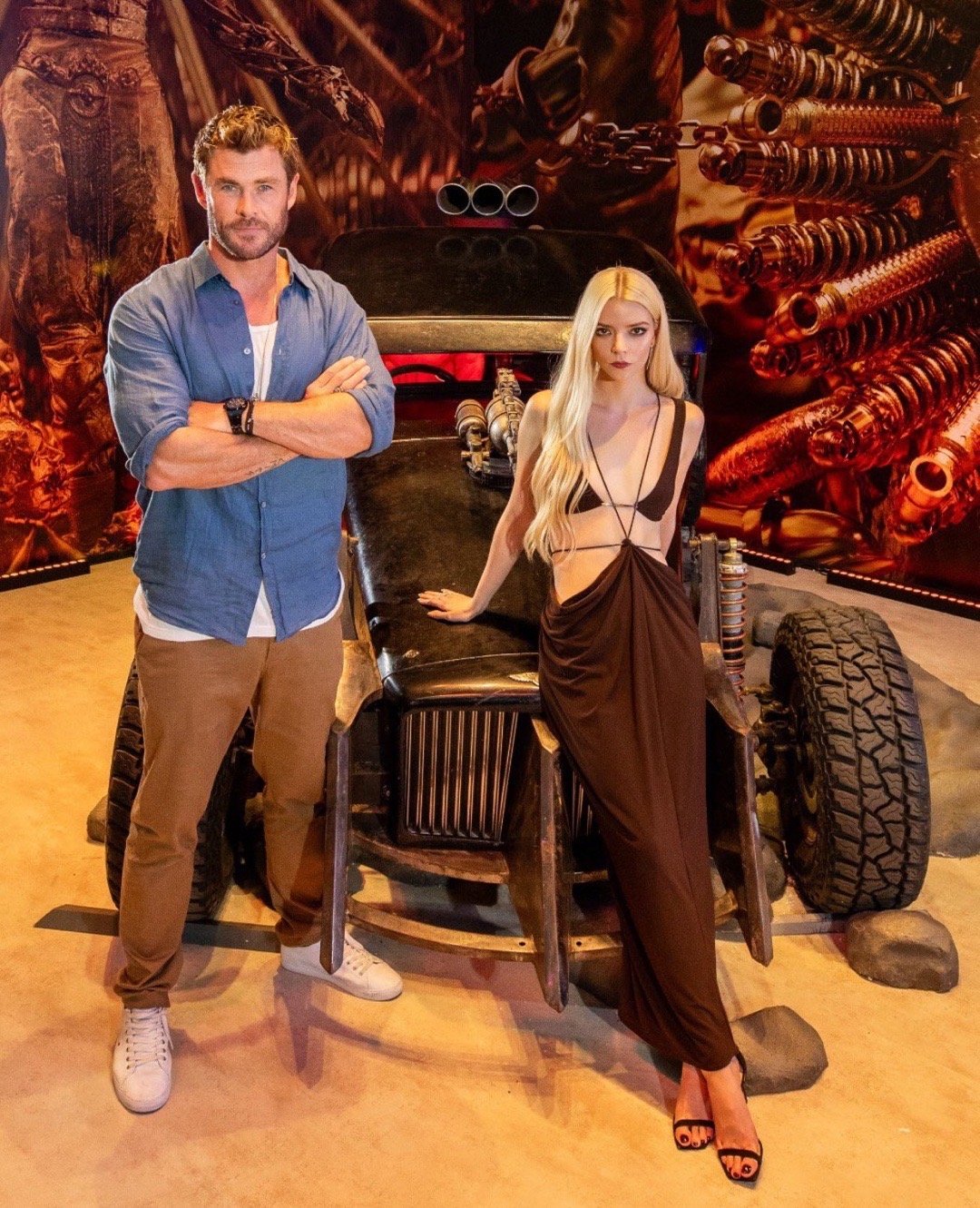 安雅·泰勒-乔伊、“锤哥”克里斯·海姆斯沃斯亮相巴西漫展CCXP23，宣传新电影