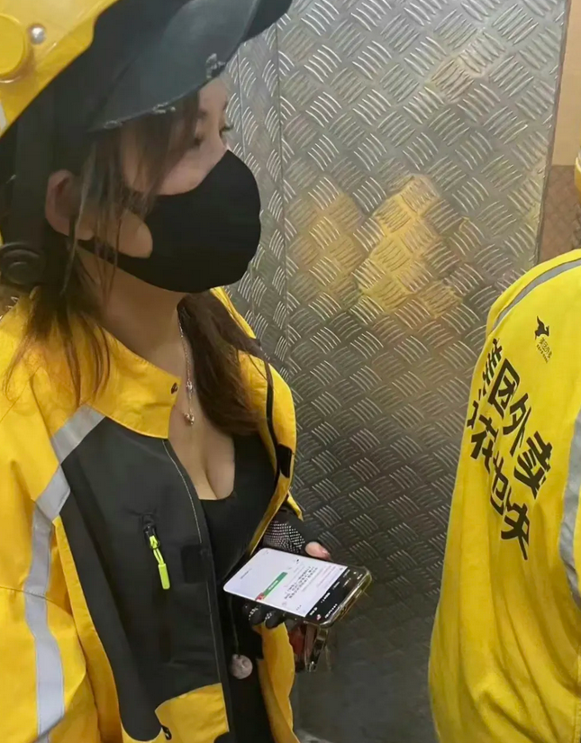 又想骗我去当美团骑手[抠鼻][抠鼻][抠鼻]