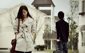 癌症晚期老公出轨了，我在化疗，他却在陪别的女人