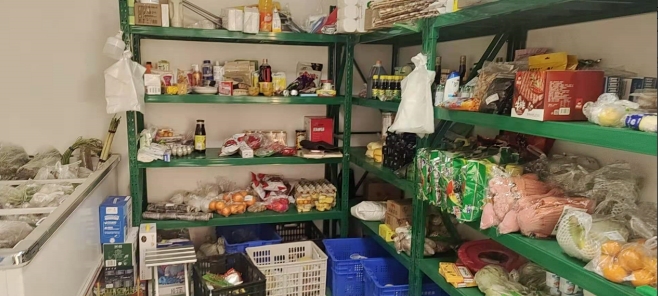 我被气笑了，在美团和多多上买菜就是穷人吗？

早上我收到美团的信息，昨晚我下单买