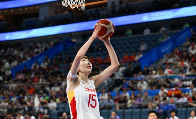 中国女篮104-60大胜中国台北女篮，晋级4强，必须提这三点！

1.韩旭+李梦