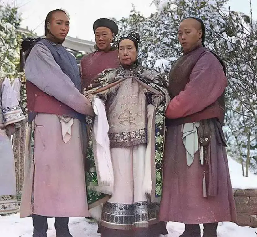 当年的慈禧就这德行