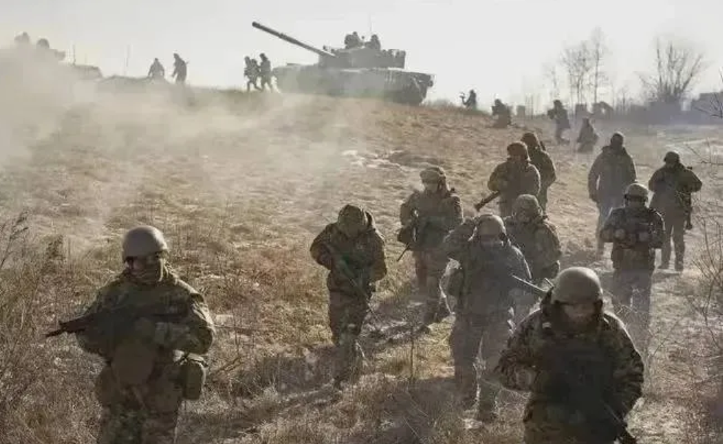 三战逃不过2024年。
俄乌战争、巴以冲突没有协商的余地，涉及美俄欧世界大国，往