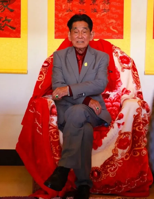 缅甸佤邦的中立意味深长

这次联合执法，缅甸佤邦是配合最好的地方，按中方名单抓人