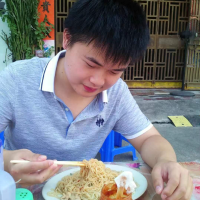 举翼飞翔