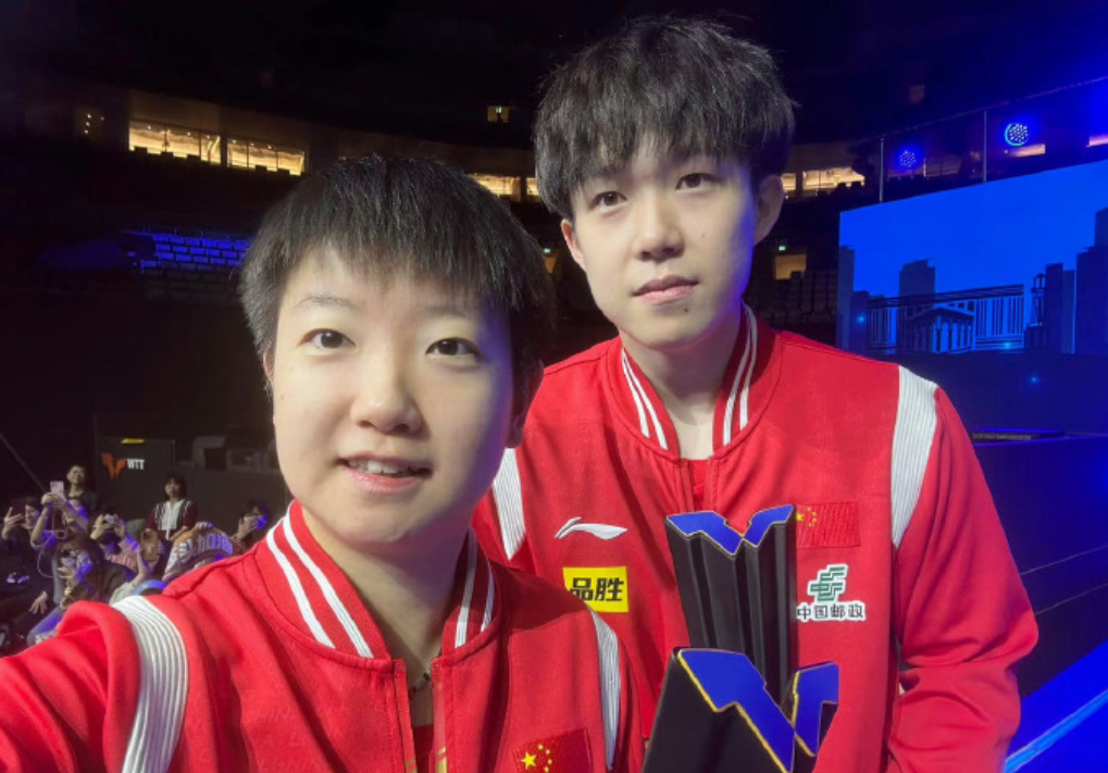 国乒大部队回国！只剩莎头圆满组合，王楚钦笑了，只报名混双遭调侃
结束多哈球星挑战