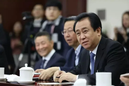 许家印的恒大大家都知道吧，他竟然有通天能力，欠国家2万多亿，
国家已经启动调查程