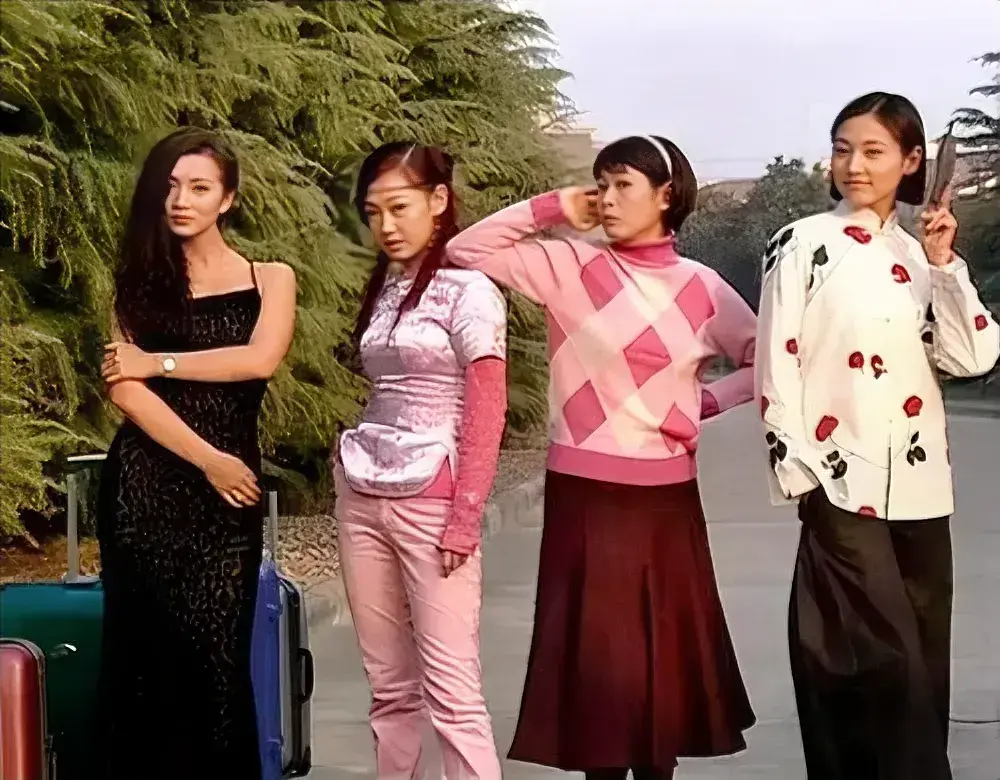 这四位美女，现在已经过气了。当年那可是风靡一时，刘若英、薛佳凝、张延，都算得上是