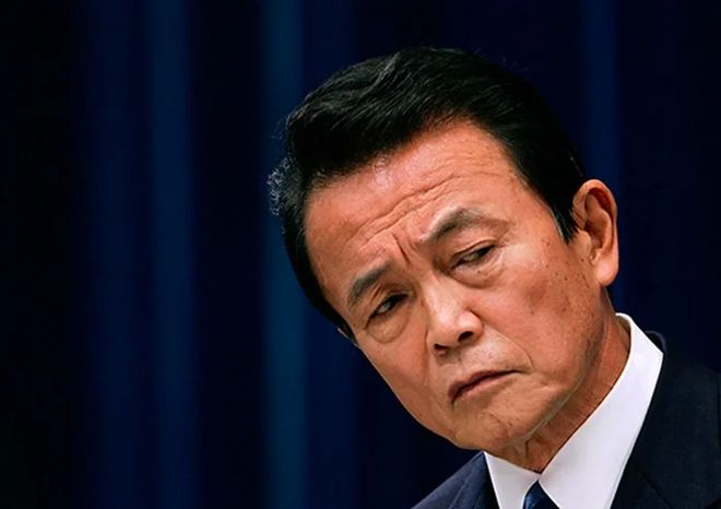 日本越来越露骨。据日本共同社报道，日本前首相、自民党副总裁麻生太郎13日在澳大利