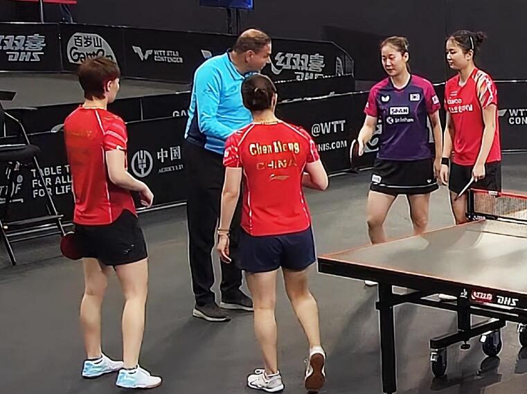 3比0！陈梦王曼昱打崩韩国组合，强势挺进女双八强
陈梦和王曼昱虽然不是国乒女双的