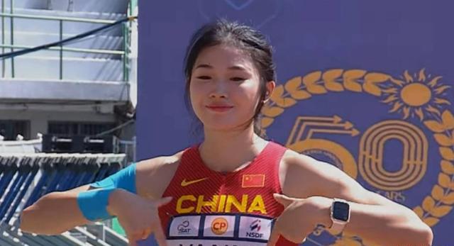 【做自己！吴艳妮:真抢跑了又怎么了?】

11月10日，吴艳妮以13秒14的成绩
