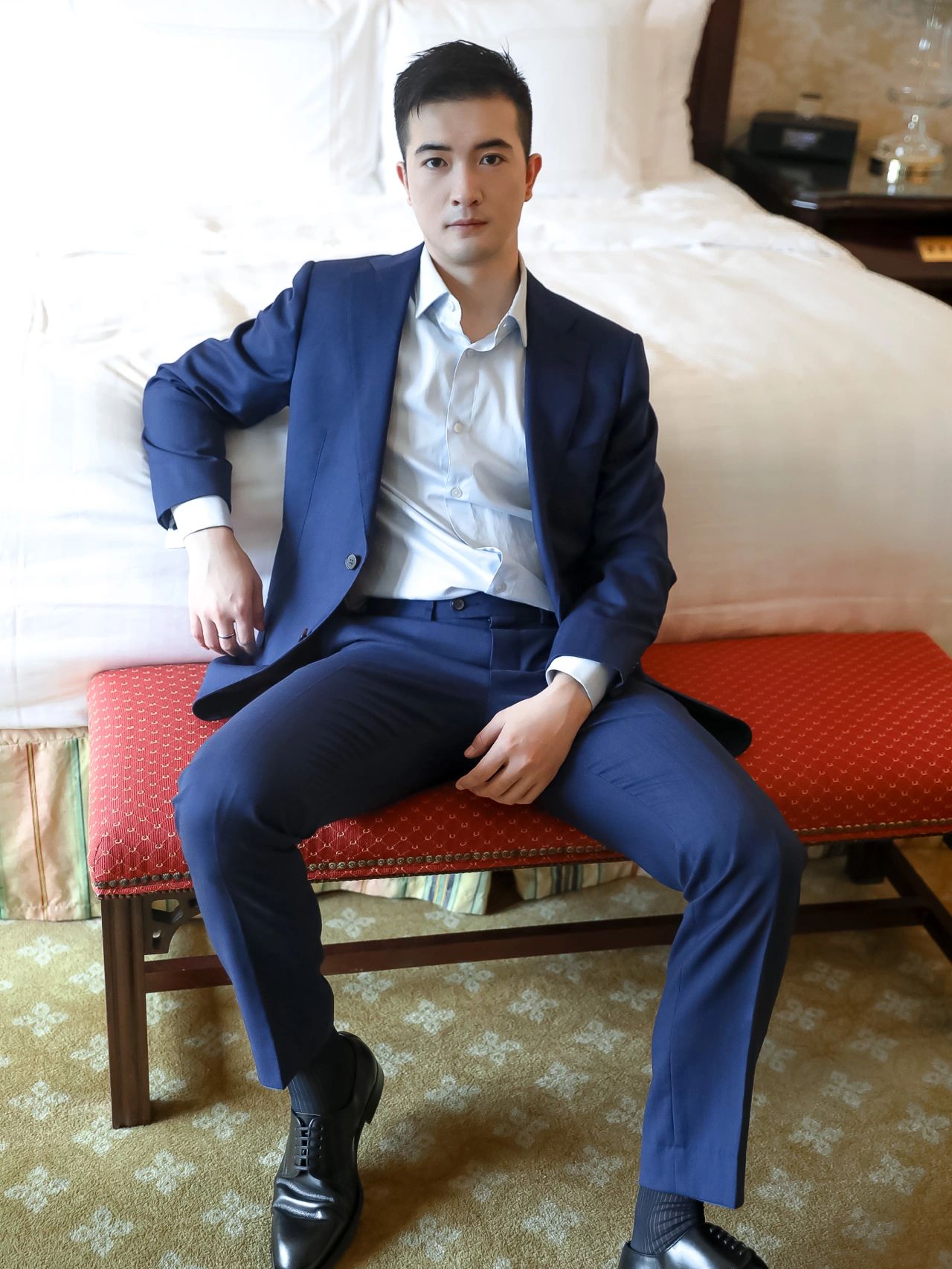 男士商务发型打理出差也精致