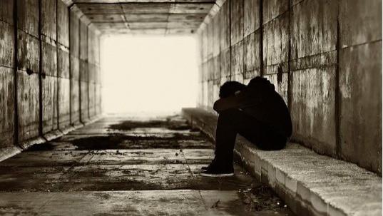 逆来顺受的我，差点儿让老公和婆婆把女儿都卖了，这两个狗东西，终于激发了我复仇的潜能......