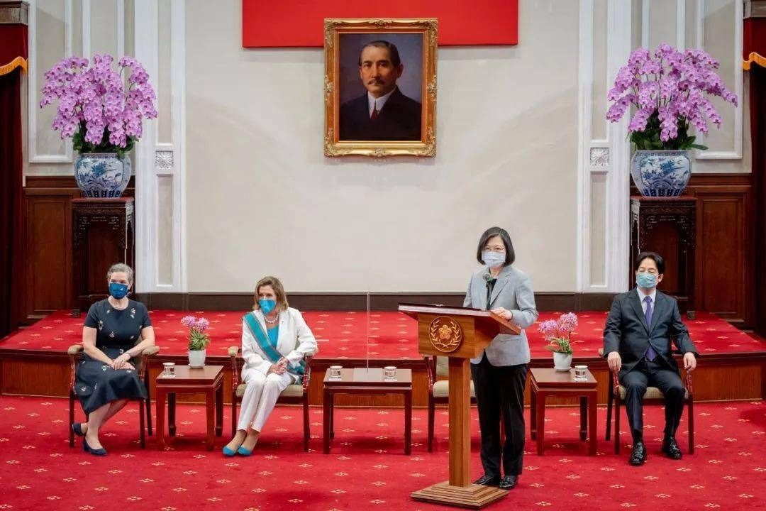 美国一直将台湾地区视为棋子，依旧无法阻止中国统一。香港大学一名教授在16日表示，