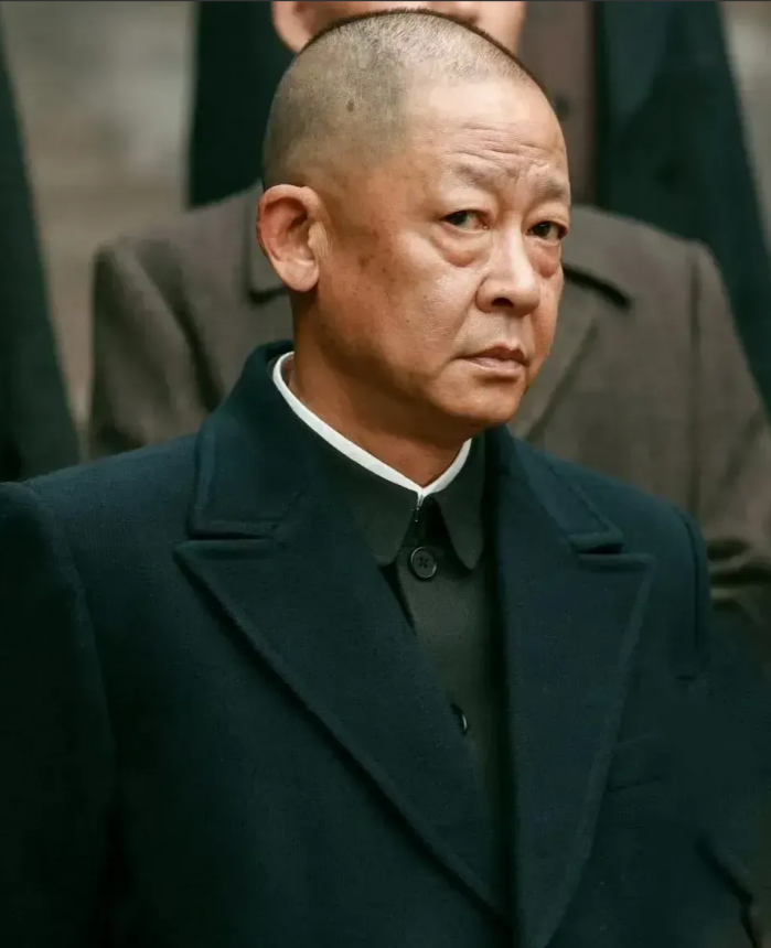 王志文说："人一旦离练到不想说话，不想争辩，不想巴结，不想讨好任何人，失去交友的