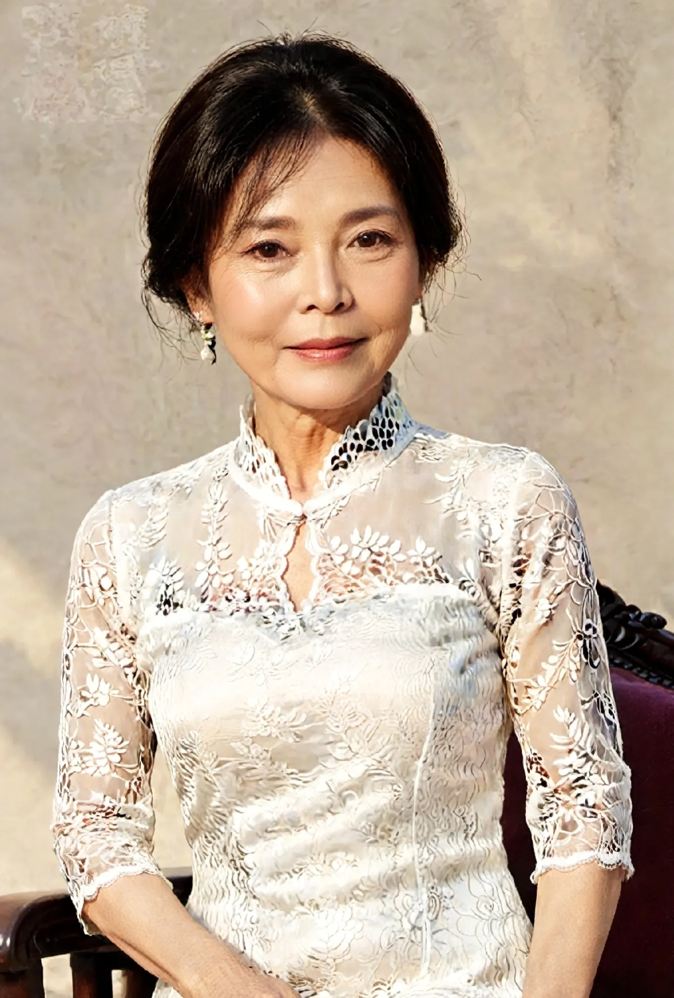 我发现，大多数企业退休人员的生活现状是这样子的。
一、老两口的退休金加起来大约只