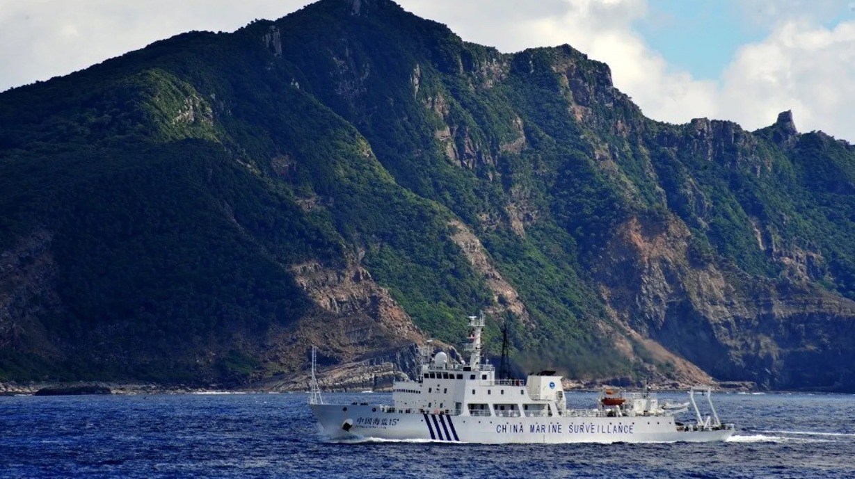 没得到想要的答案，180人团回国后，日本对华出口管制，派船强闯钓鱼岛。前段时间，