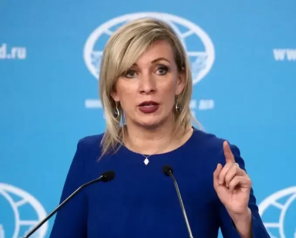 俄罗斯发言人扎哈罗娃曾说过这句话！

她说:美国是一个破产的国家，债务达到年度G