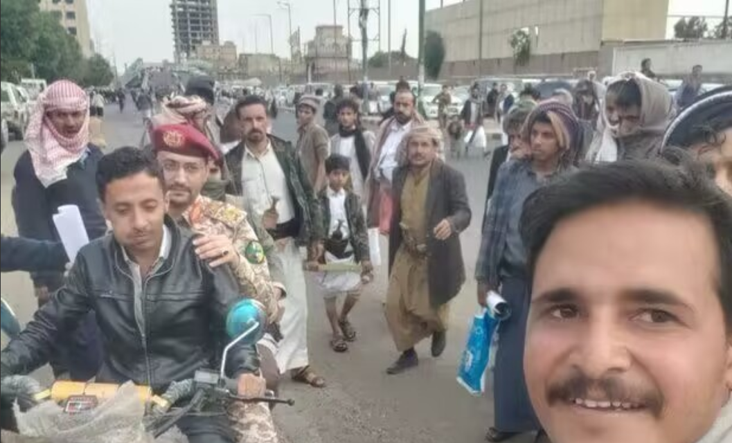 “从老乡中来，到老乡中去”！也门胡塞武装发言人叶海亚准将下班后：12月15日，也