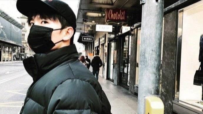 没想到杨洋和王楚然传恋情，几年前和乔欣的绯闻也被拉出来了！！