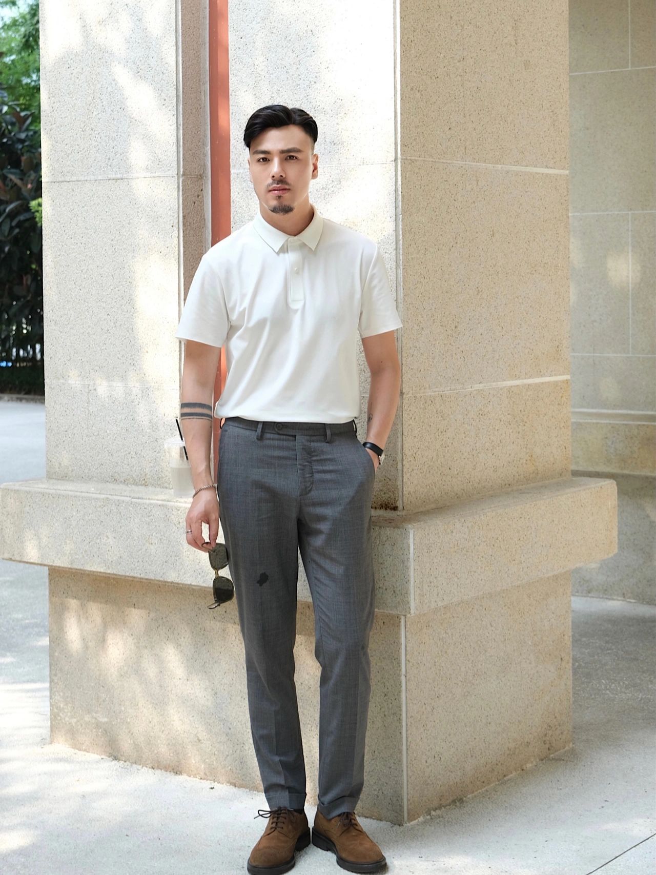 商务型男周末出行