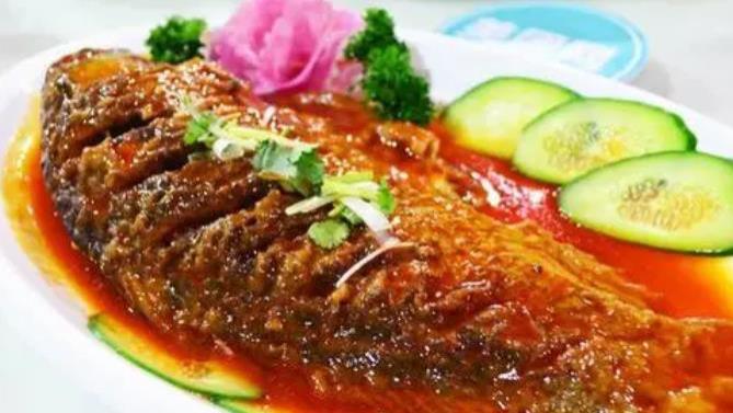 豫式黄河大鲤鱼：中原美食的经典之作