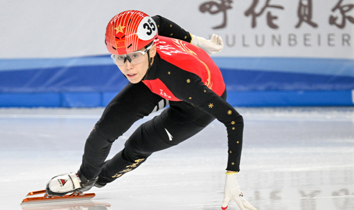 0.001秒绝杀！范可新神奇之战，最后一个弯道反超，逆转晋级
第十四届全国冬季运