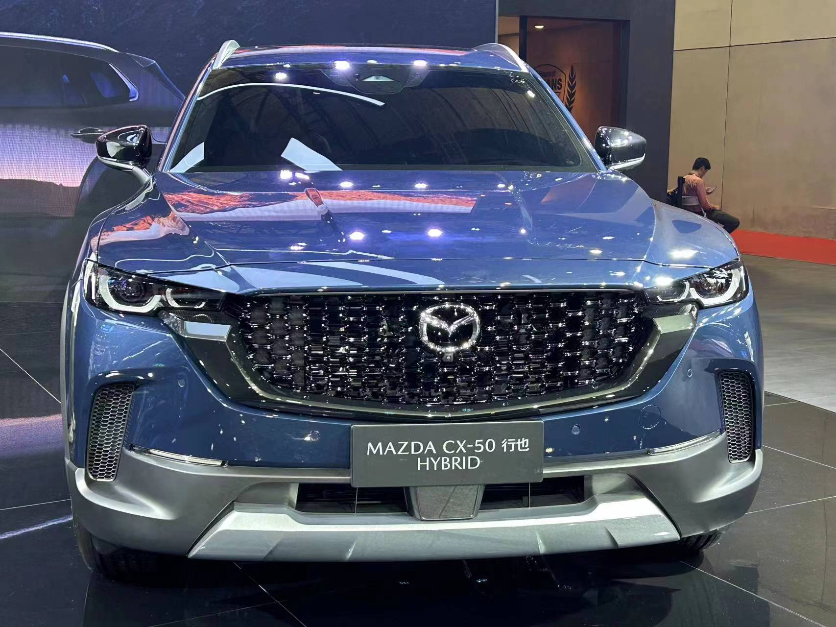 长安马自达在本次上海车展期间正式公布了旗下全新紧凑型SUV-马自达CX-50的预