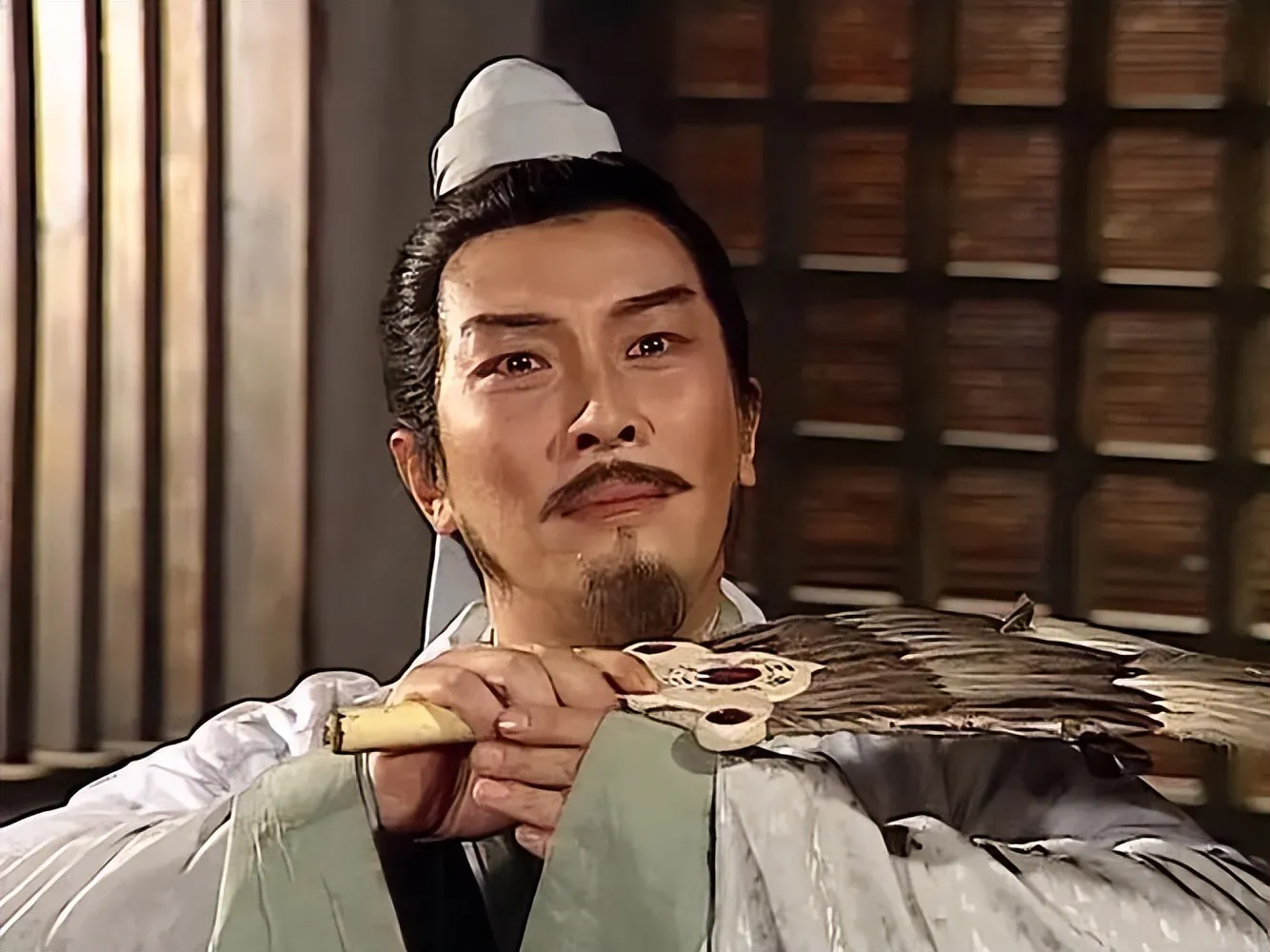 诸葛亮一生的痛苦

1.关羽不听他的话，痛失荆州；
2.刘备不听他的话，损失70