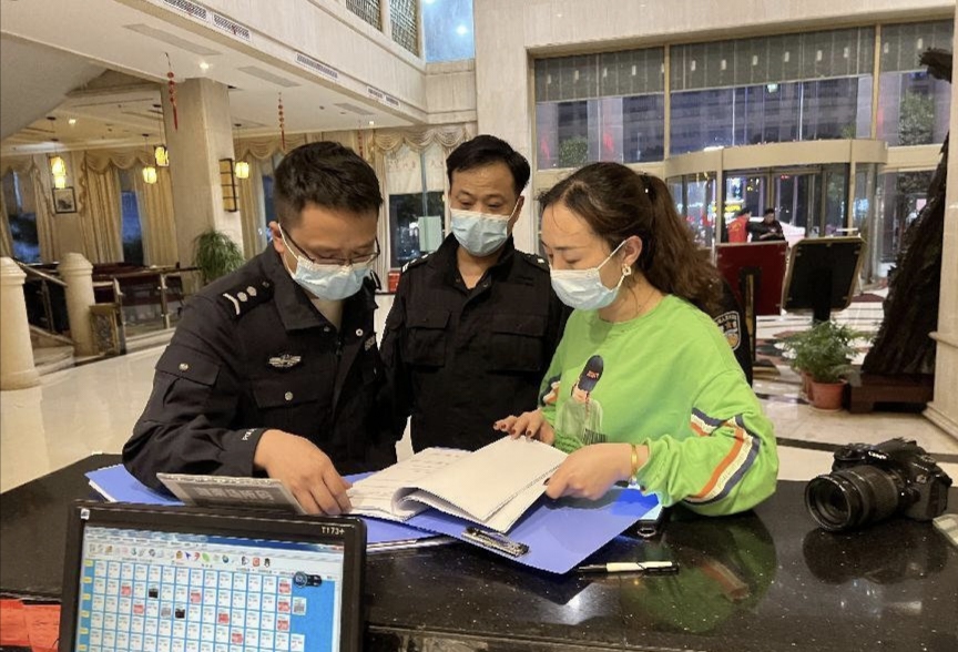 湖南旅馆业发布未成年人入住新规
最近湖南省政府公布了新修改的湖南省旅馆业治安管理