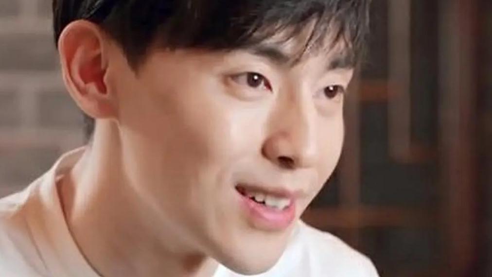 一切虚假的外壳里，都失去了道德的底线