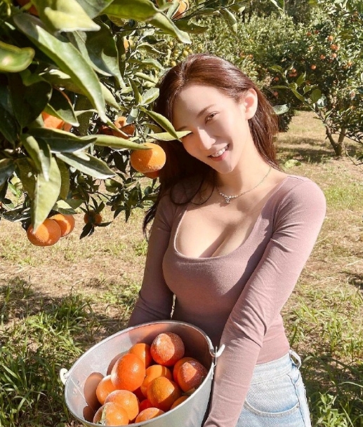 阳光再强也有照不到的地方 ​ ​​​