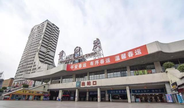 国家该管一管那些公务员的待遇了，公务员，他们表面上工资4000块钱左右，那是因为