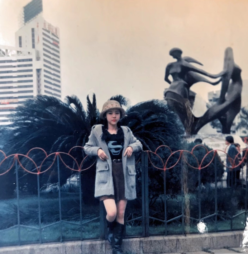 2008年，我从湖北大学毕业，回到了荆州老家的高中教书。我渴望大城市的灯红酒绿与