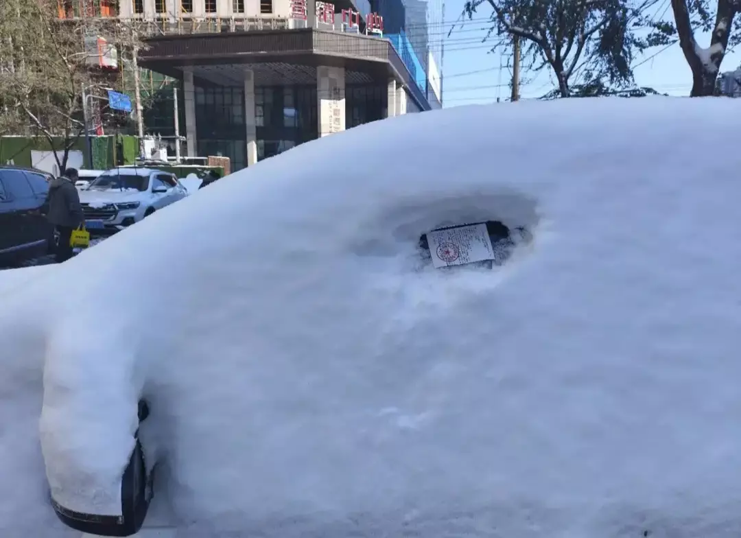交警同志，辛苦你了