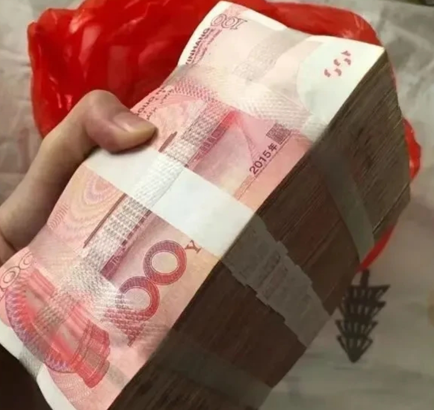 “细思极恐！”福建厦门，男子去世后，他存在银行里的40万元，竟然不见了，一查银行