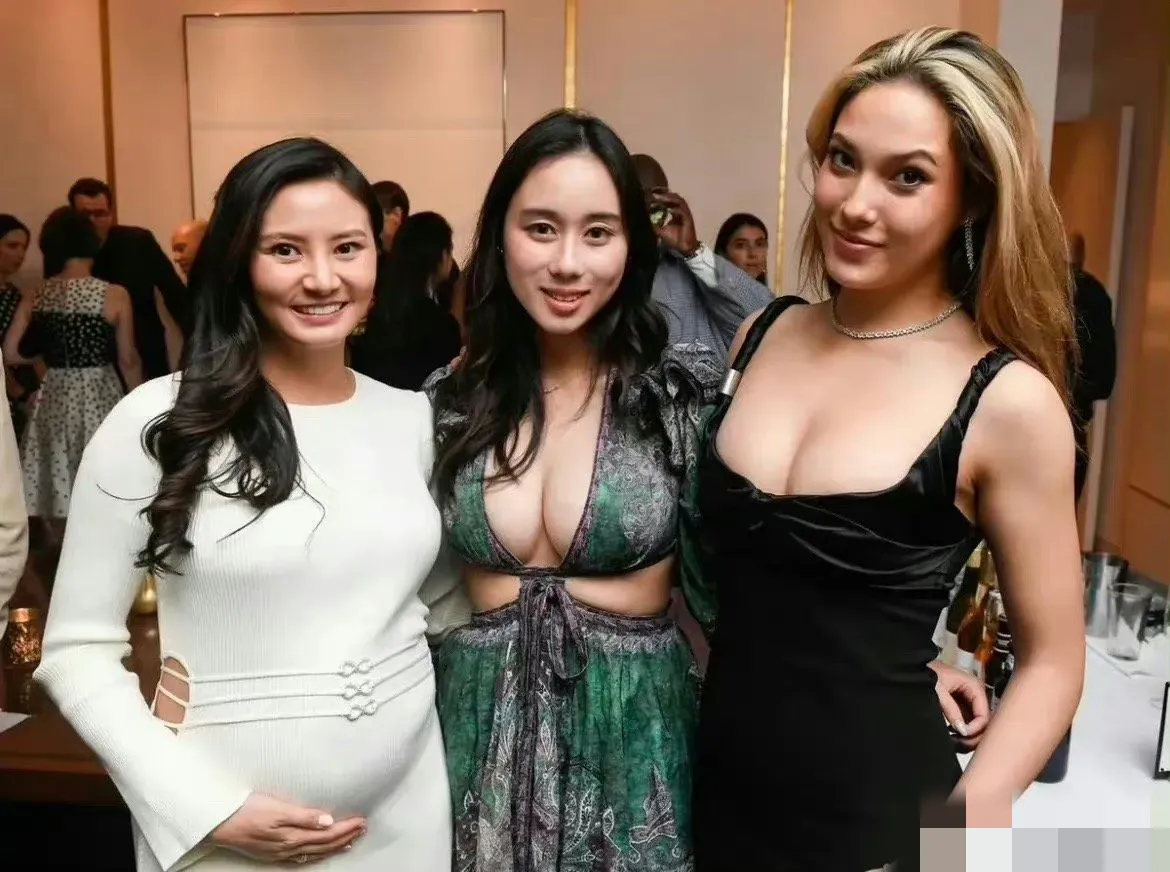 谷爱凌，你这社交有点牛哦！有句话叫你若盛开，蝴蝶自来。前不久有网友说，在谷爱凌的