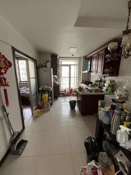 激烈啊！今天在大连，发生了一件令人惊叹的事情，大连市沙河口区有一套价值281万元
