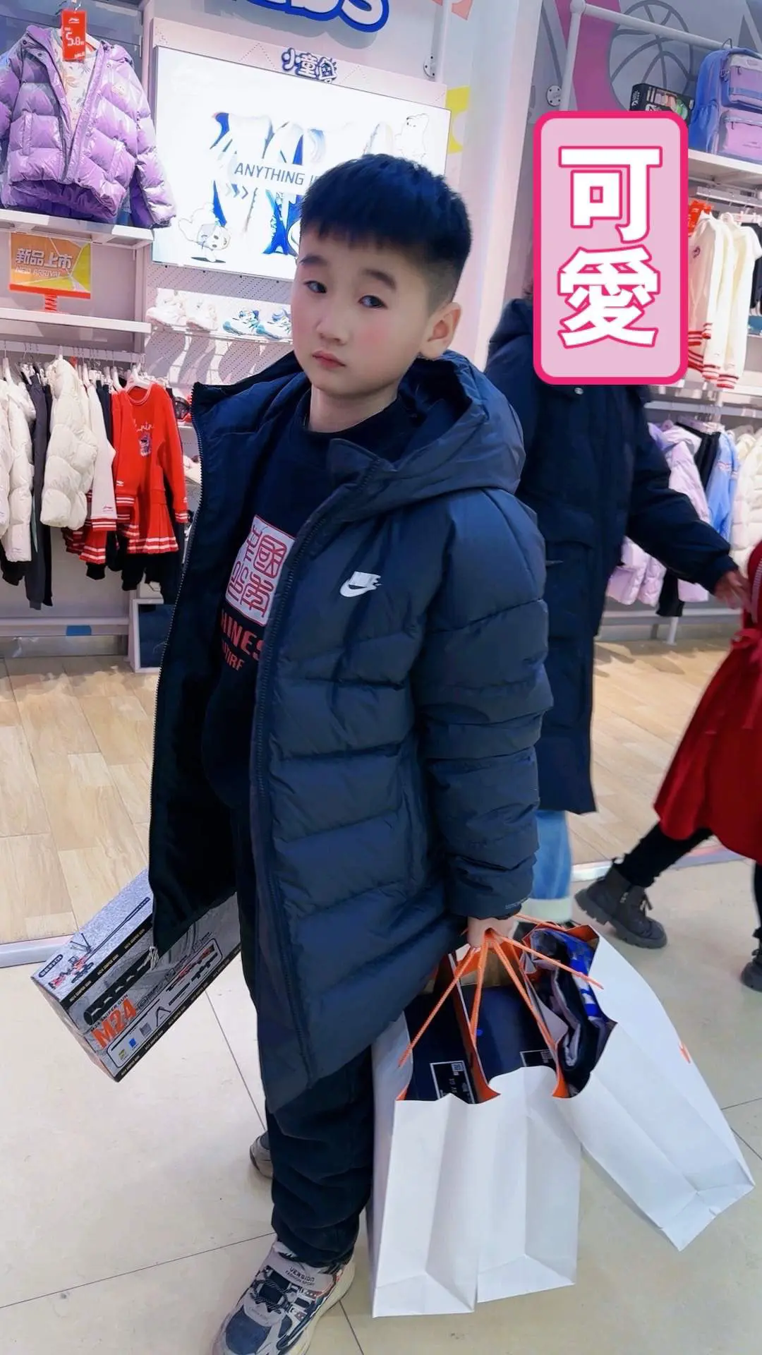 小孩子买这么贵的衣服合适吗？