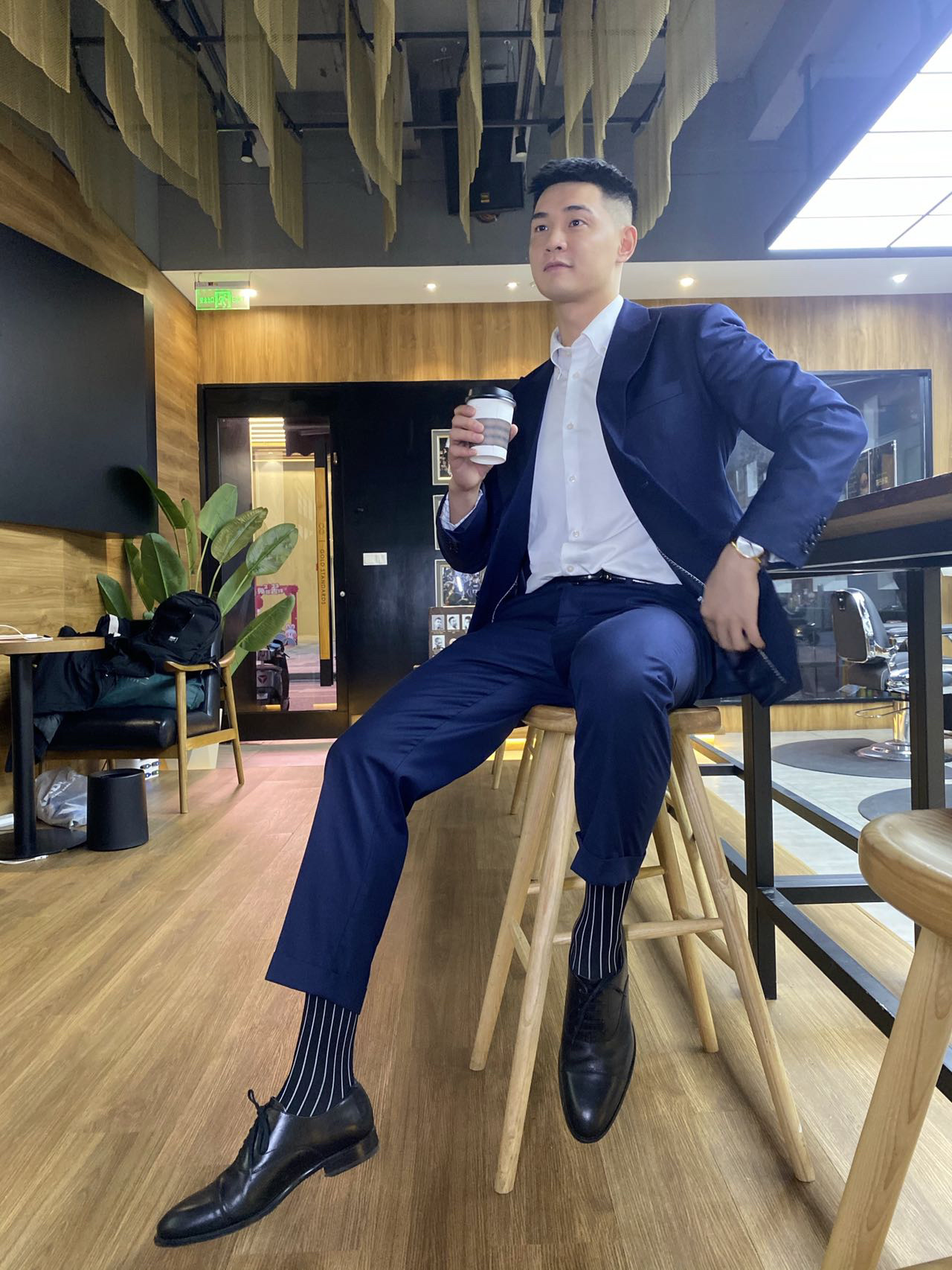 西服与美式前刺