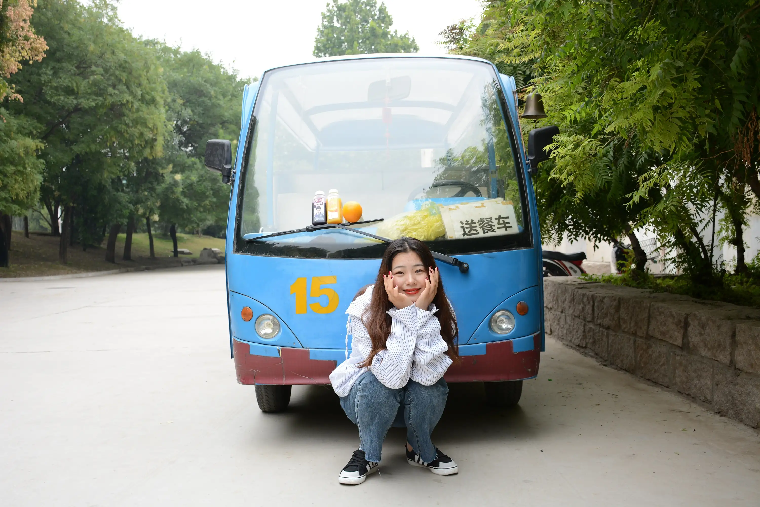 90后，今年从天津搬到了成都，天津房子挂了两年才卖出去，卖的价格让我心痛。成都双