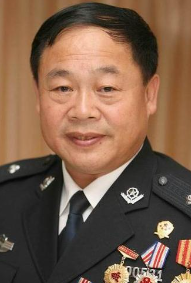 2003年的时候，三颗巨大的巨型航空炸弹出现在了京广铁路安阳大桥的桥墩下，一旦爆