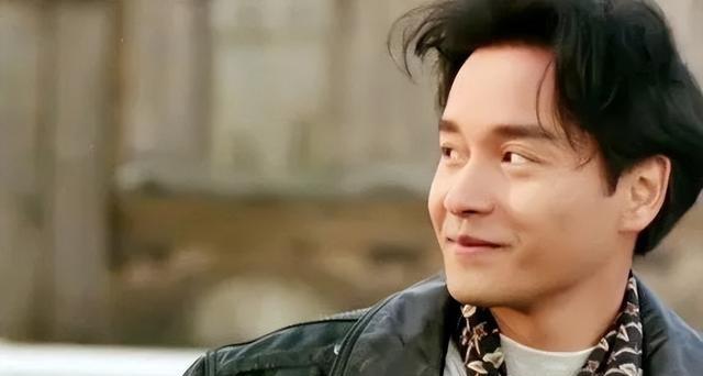 1997年金马奖上，张国荣受到一生中最大的屈辱。获得影帝提名的张国荣，盛装出席端