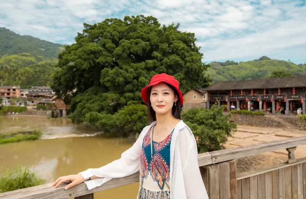 我今年已经48了，现在的生活状态，过的乱七八糟！
优势

​1.本人现在每个月到