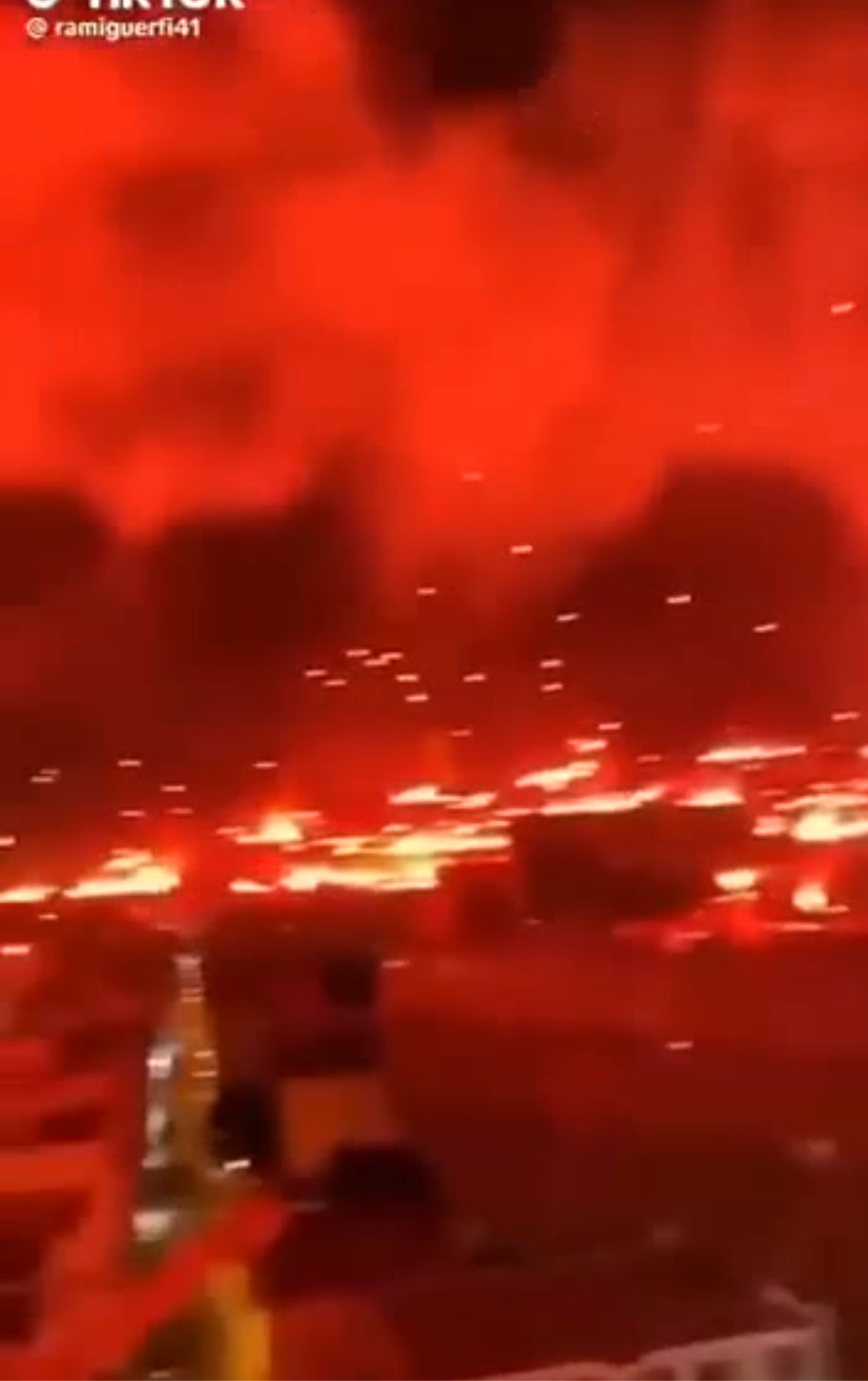 地狱之门打开了，这是加沙地区现在的样子。以色列军队再也不装了，没有提前5分钟打电