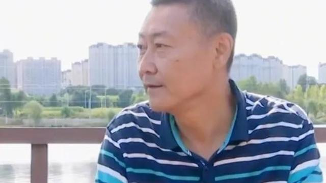 55岁男子丁某相亲48岁女子王某，女子说：我只想找个当官的